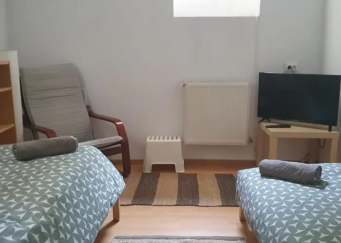 Praga * 布加勒斯特