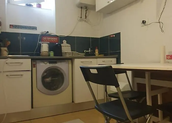 Praga Бухарест